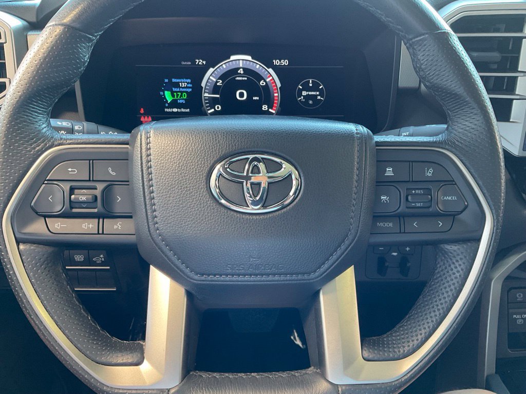 Used 2025 Toyota Tundra Limited AWD/4WD image 11