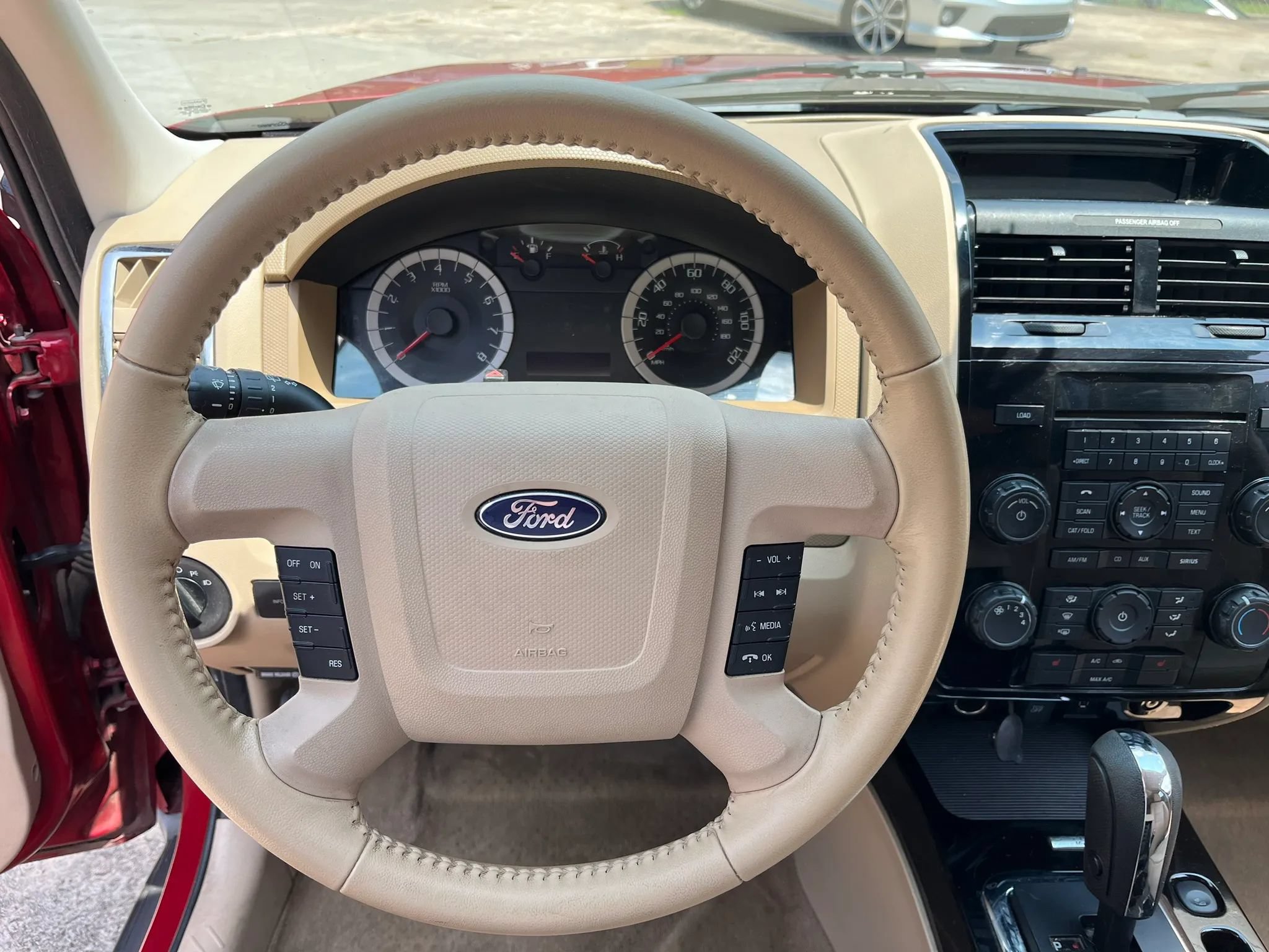 Used 2011 Ford Escape Limited FWD image 12