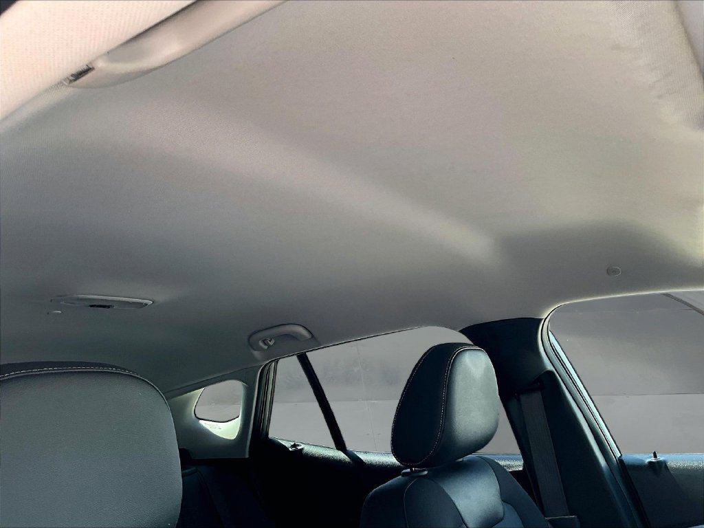 Used 2025 Chevrolet Trax LT w/ LT Convenience Package FWD image 29