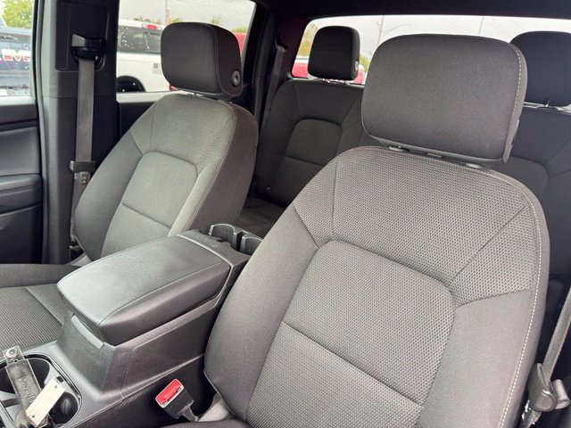 Used 2024 Chevrolet Colorado LT RWD image 11