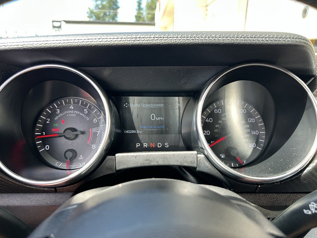 Used 2019 Ford Mustang Coupe RWD image 20