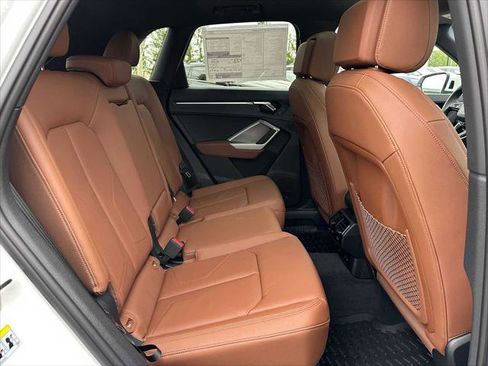 New 2025 Audi Q3 2.0T Premium Plus image 12