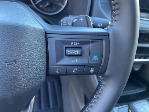 New 2026 Nissan Rogue SV AWD/4WD image 31
