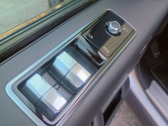 Used 2020 Land Rover Range Rover HSE AWD/4WD image 26