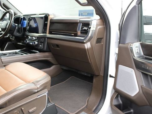 Used 2025 Ford F250 King Ranch AWD/4WD image 44