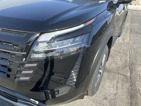 New 2026 Nissan Pathfinder SL w/ Cargo Package image 36