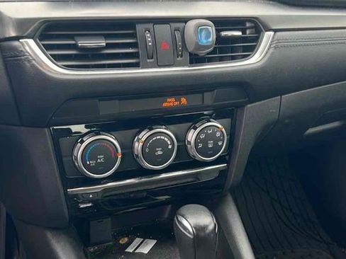 Used 2016 MAZDA MAZDA6 Sport image 2