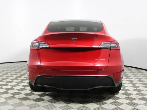 Used 2021 Tesla Model Y Long Range image 36