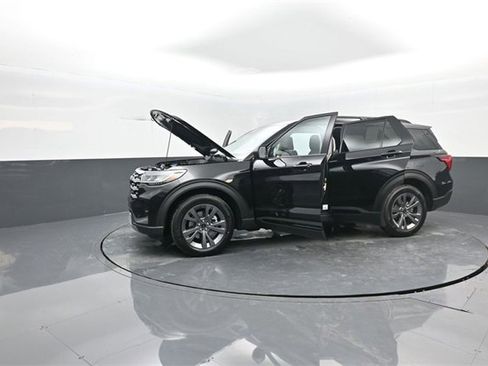 New 2026 Ford Explorer Active w/ Active Comfort Package image 36