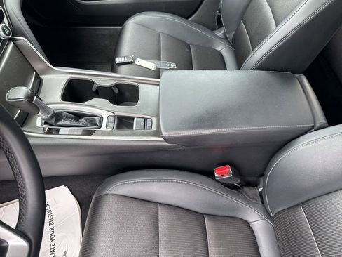Used 2018 Honda Accord Sport image 26