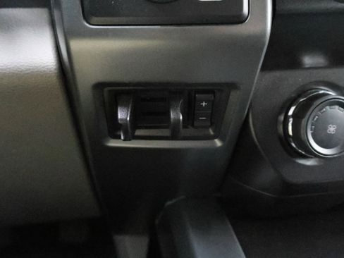 Used 2022 Ford F250 XLT w/ Black Appearance Package image 46