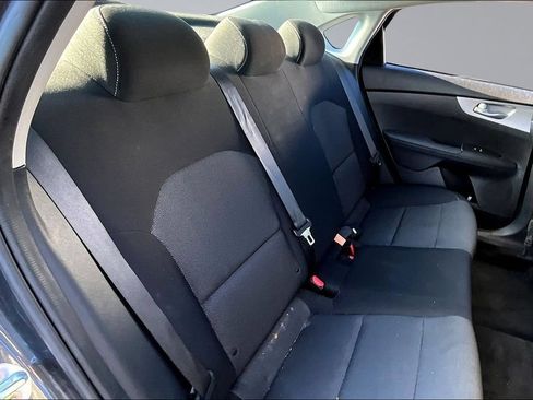 Used 2022 Kia Forte Sedan FWD image 20