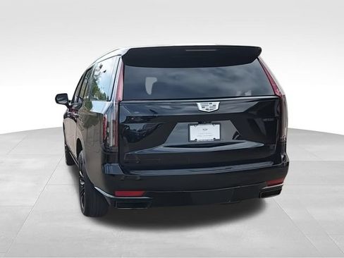 Used 2023 Cadillac Escalade Sport w/ LPO, ONYX Package AWD/4WD image 7