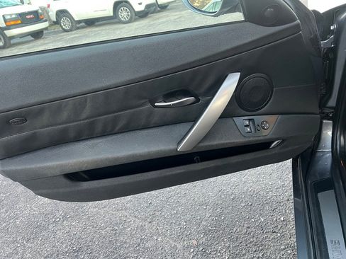 Used 2008 BMW Z4 3.0i image 18