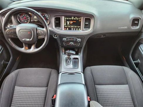 Used 2023 Dodge Charger SXT image 22