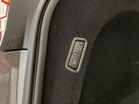 Used 2022 Maserati Levante GT image 12