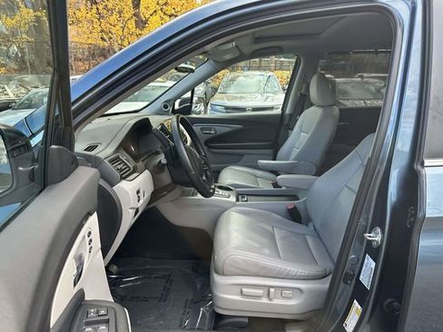 Certified 2021 Honda Pilot Special Edition image 16