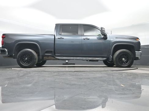 Used 2020 Chevrolet Silverado 2500 LT w/ All Star Edition image 31