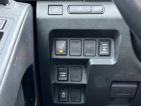 Used 2022 Nissan Frontier Pro-X w/ Pro-X Premium Package RWD image 33