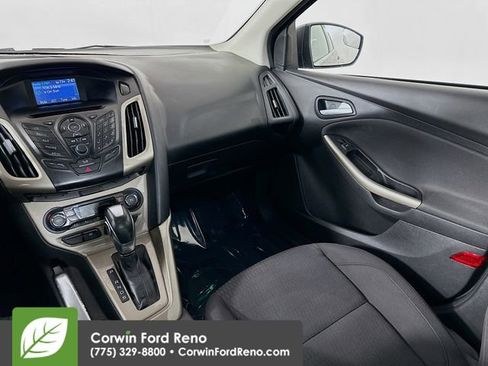 Used 2012 Ford Focus SEL image 20