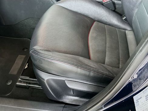 Used 2017 MAZDA CX-3 Touring w/ Premium Package image 9