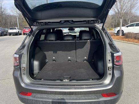 Used 2022 Jeep Compass Altitude image 15