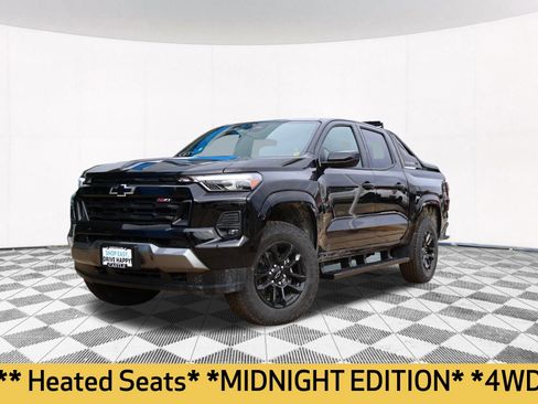 New 2025 Chevrolet Colorado Z71 w/ Midnight Edition image 2