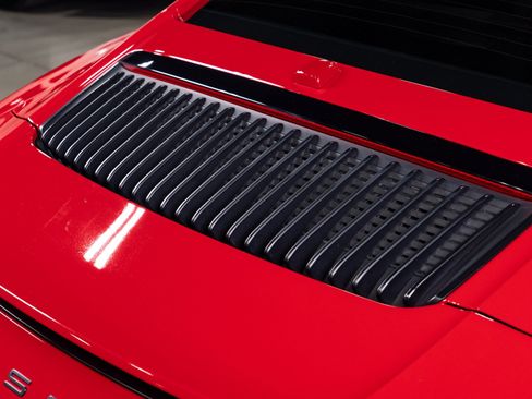 Used 2017 Porsche 911 Carrera GTS image 31