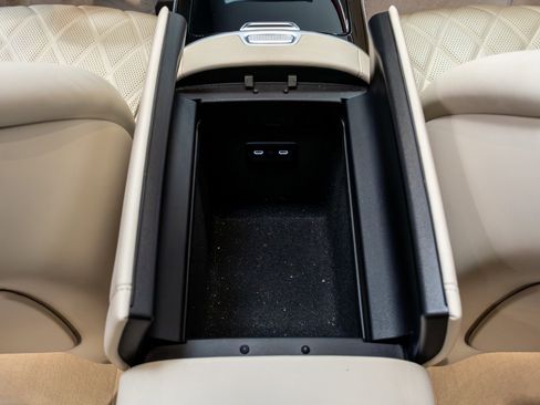 Used 2022 Mercedes-Benz S 580 4MATIC Sedan image 31