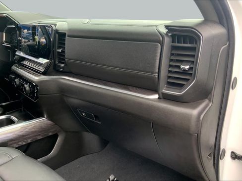 Certified 2026 Chevrolet Silverado 1500 LTZ w/ Z71 Off-Road Package AWD/4WD image 19