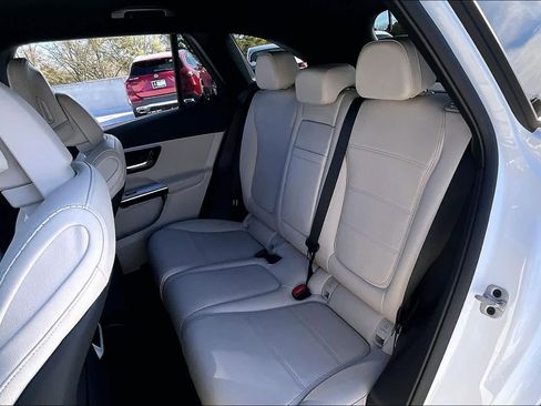 Certified 2025 Mercedes-Benz GLC 300 image 20