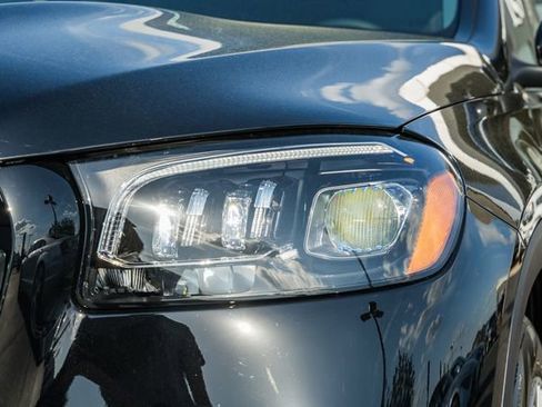 New 2026 Mercedes-Benz GLS 450 4MATIC image 13