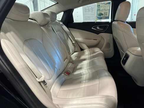 Used 2016 Chrysler 200 C FWD image 31