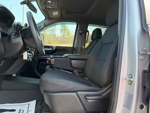 Used 2023 Chevrolet Silverado 2500 Custom w/ Gooseneck/5TH Wheel Package image 21