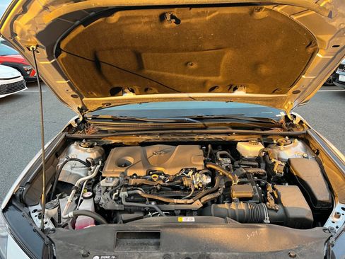 Used 2025 Toyota Camry LE image 31