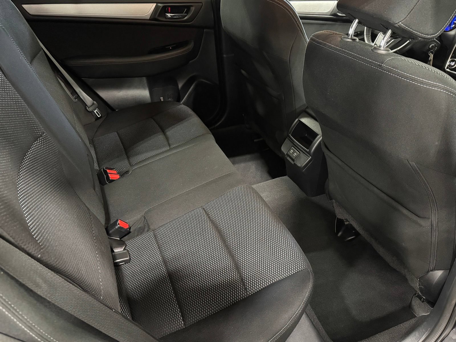 Used 2019 Subaru Outback 2.5i Premium AWD/4WD image 46