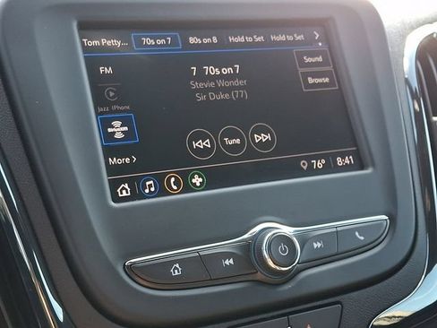 Used 2024 Chevrolet Equinox RS AWD/4WD image 3