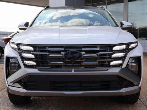 New 2026 Hyundai Tucson Limited image 8