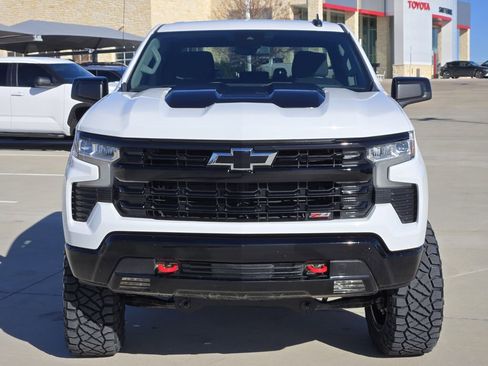 Used 2023 Chevrolet Silverado 1500 LT Trail Boss w/ Protection Package AWD/4WD image 8