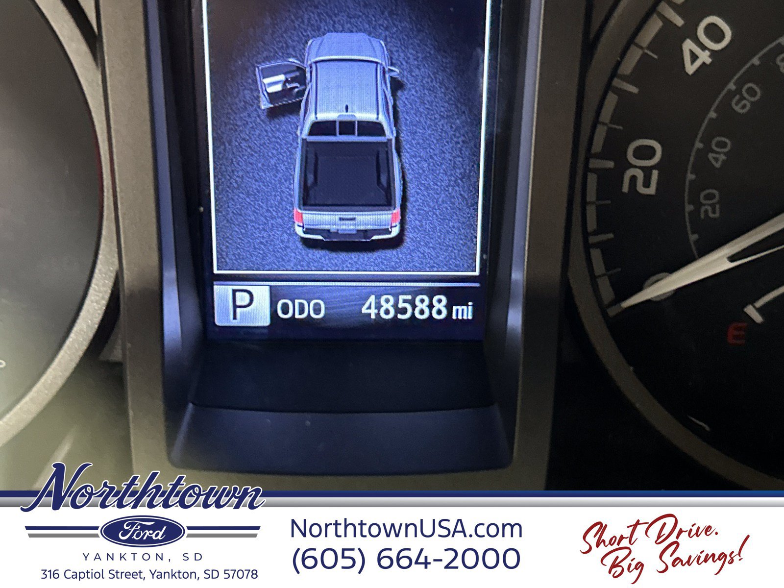 Used 2019 Toyota Tacoma TRD Off-Road AWD/4WD image 12