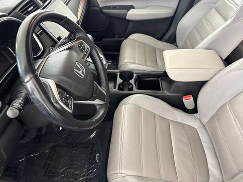 Used 2018 Honda CR-V Touring image 25