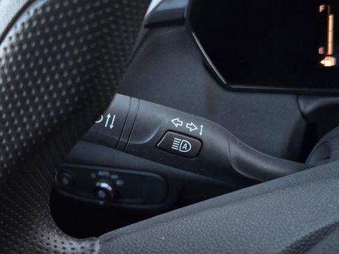 Used 2025 Chevrolet TrailBlazer LT image 22