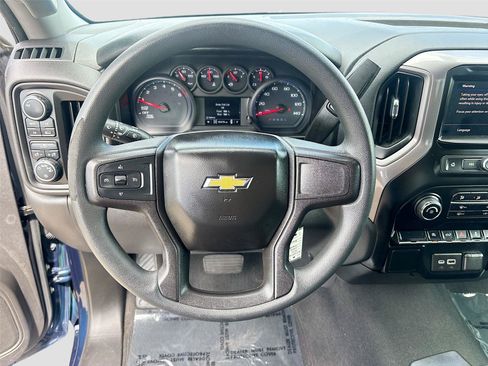 Used 2021 Chevrolet Silverado 1500 Custom w/ LPO, Dark Essentials Package AWD/4WD image 11