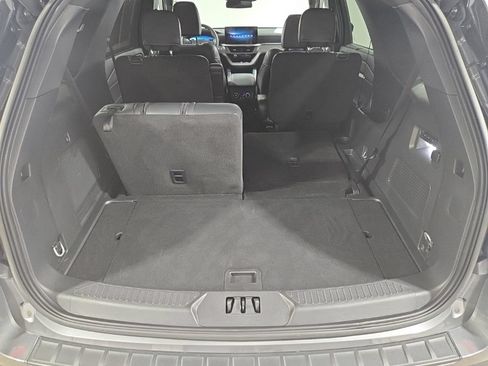 Used 2025 Ford Explorer ST AWD/4WD image 23