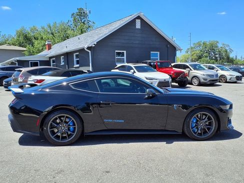 Used 2024 Ford Mustang Dark Horse RWD image 8