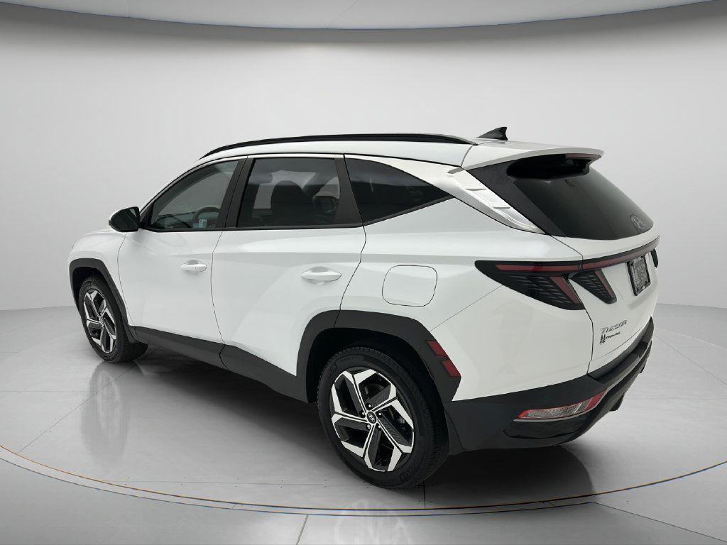 Used 2024 Hyundai Tucson SEL w/ Convenience Package AWD/4WD image 4