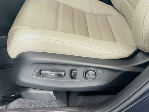 Certified 2025 Honda CR-V EX-L image 19