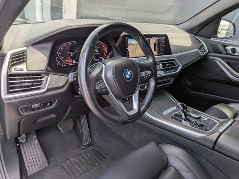 Used 2023 BMW X5 xDrive40i AWD/4WD image 11