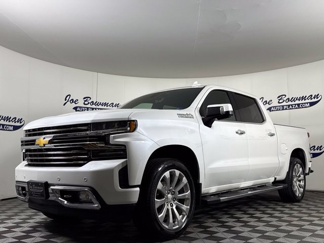 Used 2019 Chevrolet Silverado 1500 High Country w/ Technology Package AWD/4WD image 3