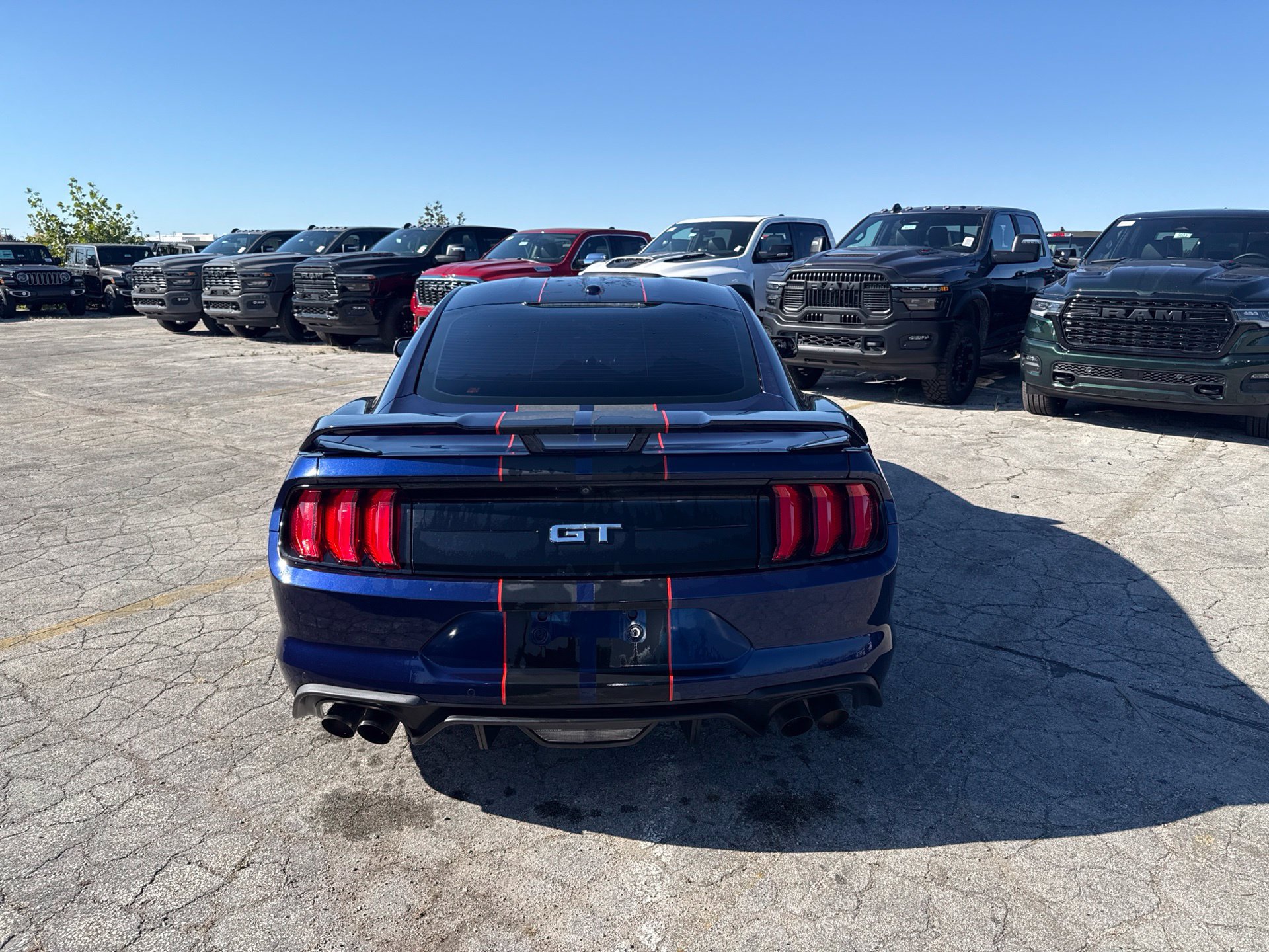 Used 2019 Ford Mustang GT Premium w/ GT Performance Package RWD image 7